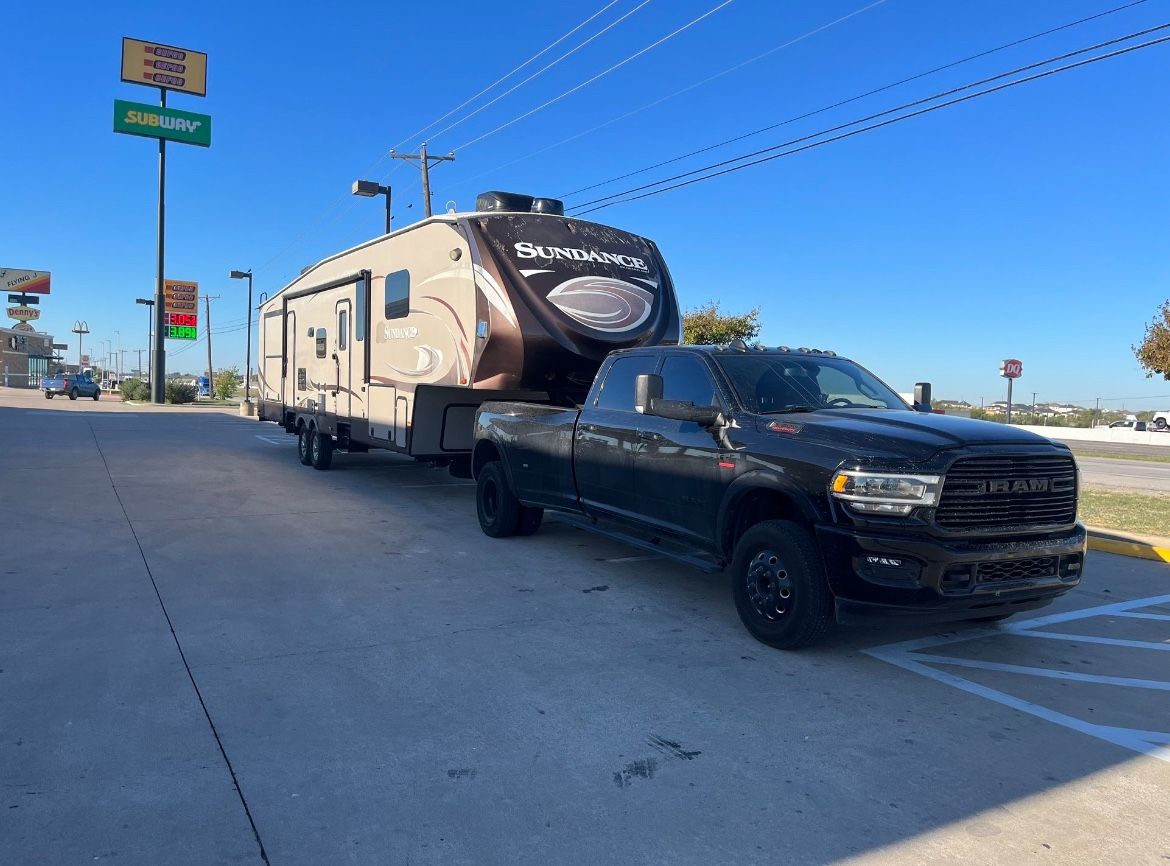 5th Wheel, Camper, Gooseneck, Auto transporting