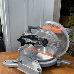 RIDGID 15 Amp 10 in. Dual Bevel Miter Saw with LED Cut Line Indicator