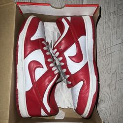 Nike Dunks 