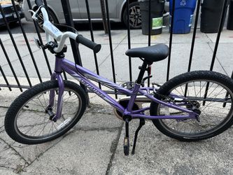 SPECIALIZED Kids “Hotrock” Bike “20 Purple Ages 5-12 Great Condition