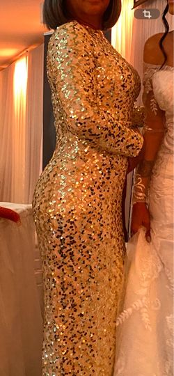 Gold dress/green dress