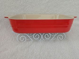 NEW LE CREUSET Cerise red 14X10X3.5