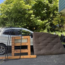 Full Sized Futon Couch/bed
