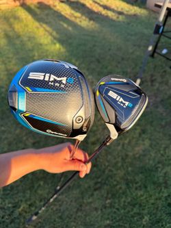 TaylorMade SIM2 Max Driver and 3 Wood