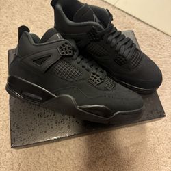 Jordan 4 Black Cat Size 9.5