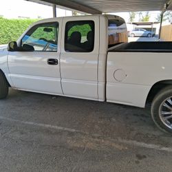 2005 Chevy Silverado 
