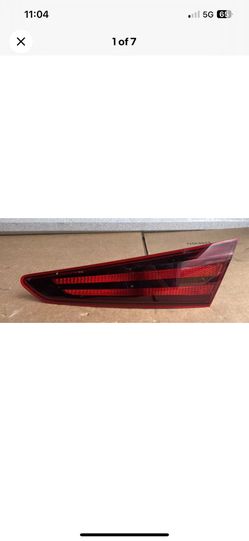 2019-2020 Hyundai Elantra Right Taillight OEM