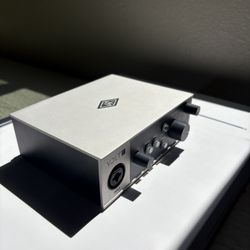 Universal Audio Volt 1 Interface – Like New 