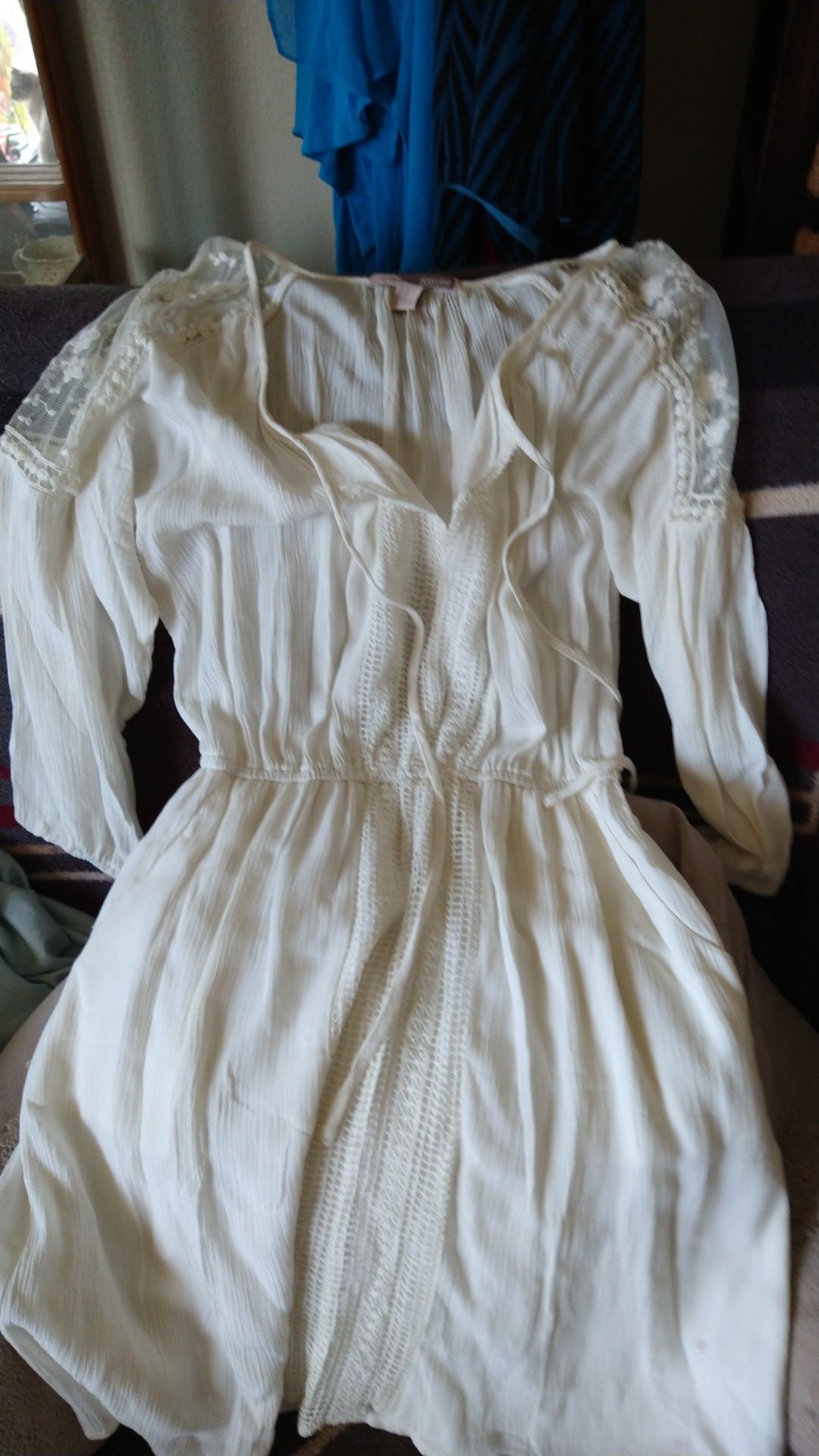 Dress. Summer. White & lace (Med)