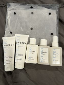 Oneiro Skincare Set - White  Complete Oneiro skincare set. Includes lotions and sprays. Perfect for daily use.