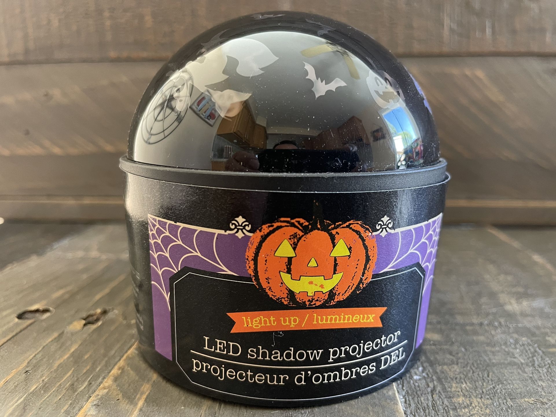 New - Portable LED Shadow Projector Nightlight Halloween 