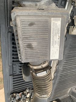 Factory 8.1 big block air cleaner assembly with air meter