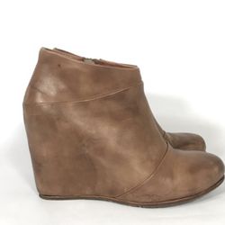 UGG Ankle Boots 