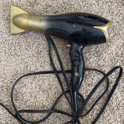 Hair dryer