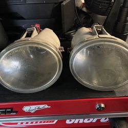Tundra Oem Fog lights 