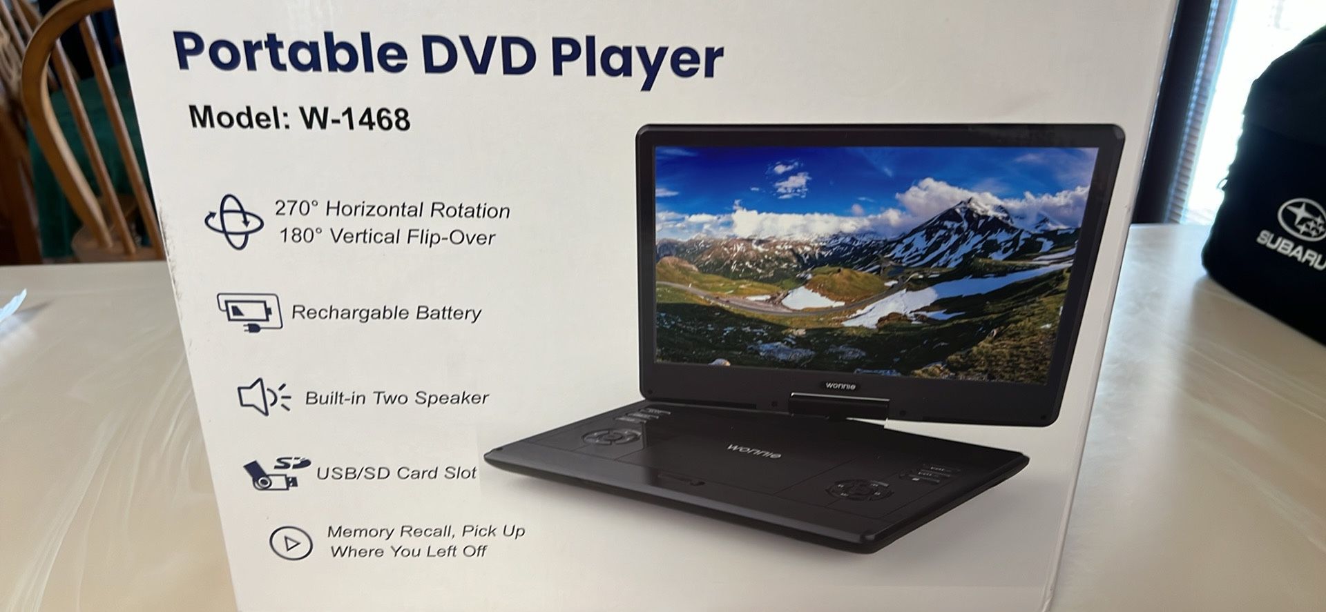 Portable DVD Player With Rotating Screen
