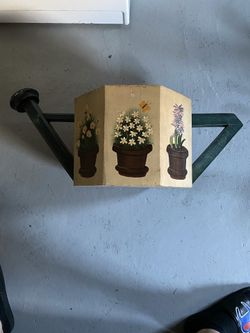 Wood watering can