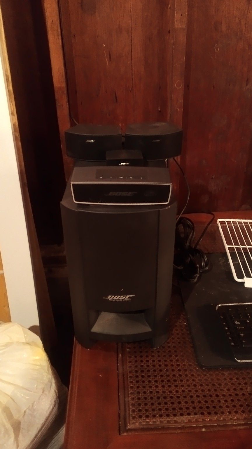 Bose Speakers Large Subwoofer 2 Side Speakers And Mini 2