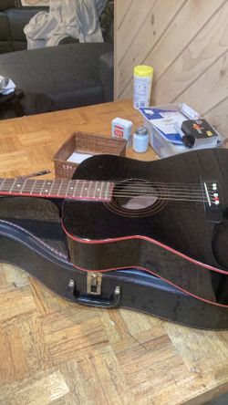 Guitar. Hyundai Nice Condition With Case
