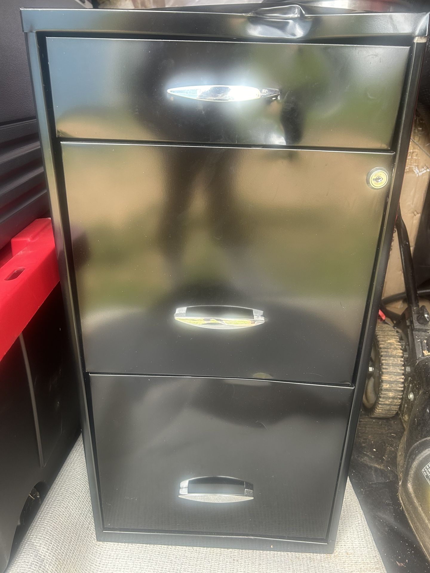 File Cabinet Without Key