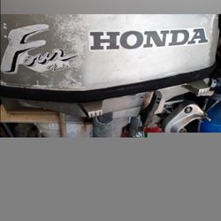 Honda 5 HP Outboard  4  Stroke