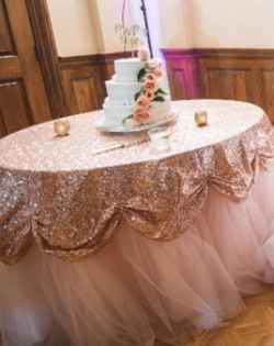 Beautiful Sequin/ tulle Wedding/ party/Cake Tablecloth!!