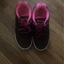 Heelys For Girls Sz 1 