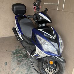 2020 Wolf EX-150 Scooter