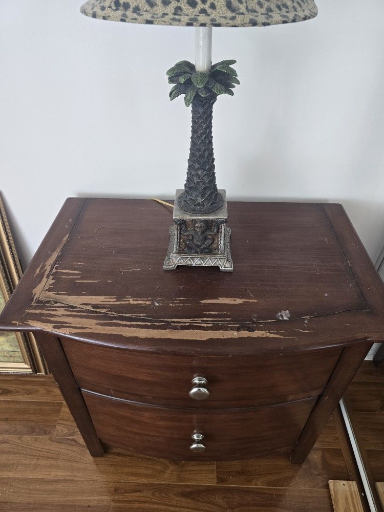 Queen Sleigh Bed and Nightstand 