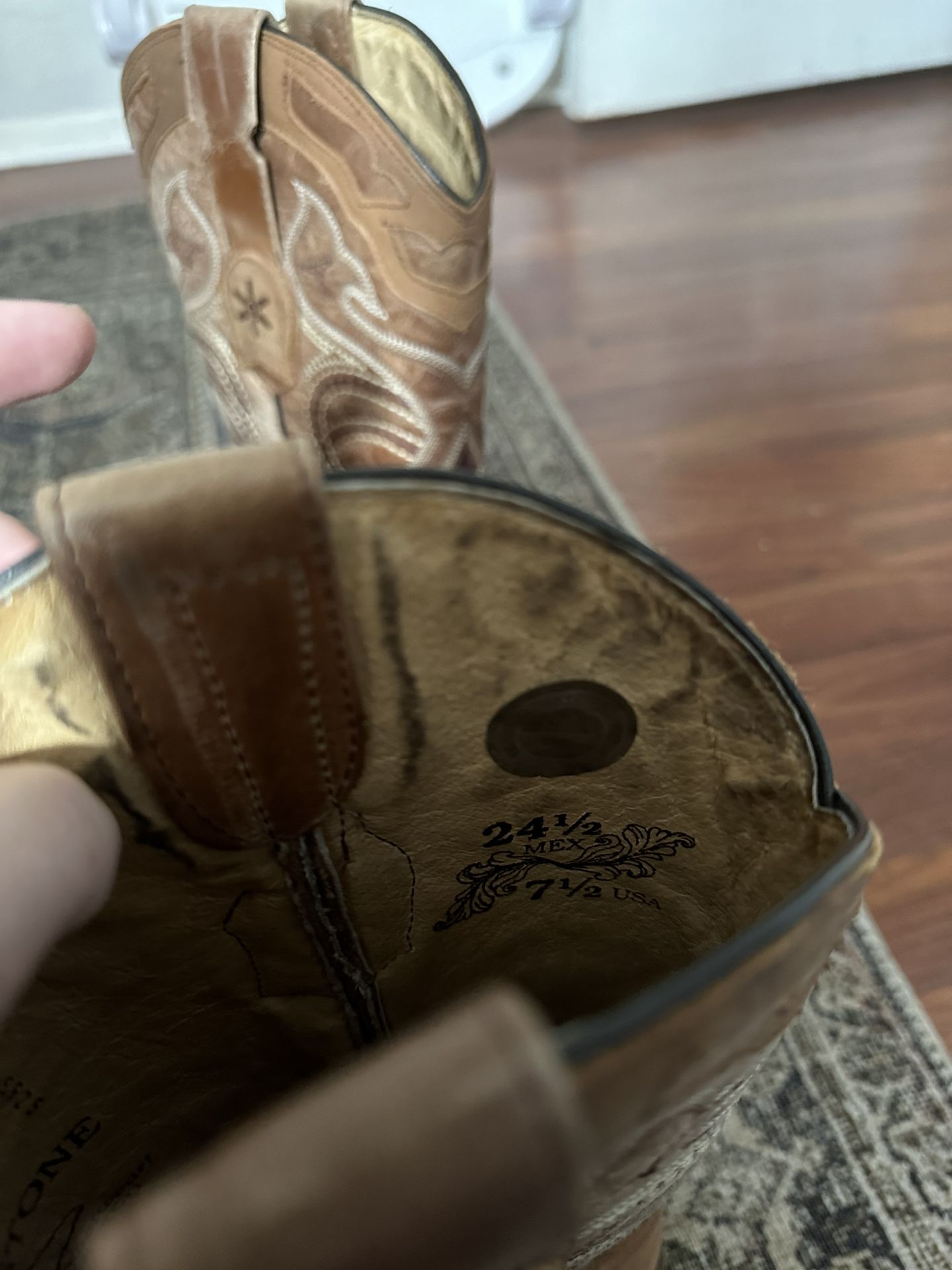 Women's ultimate rodeo tombstone boots