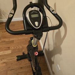 L-NOW EXERCISE STATIONARY BIKE