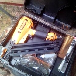 DeWalt Trim Gun Used Twice 