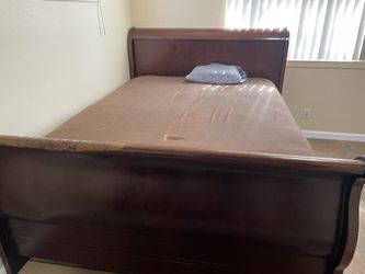 Wooden Queen Size Bed Frame