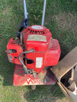 Mantis gas garden tiller