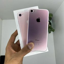 iPhone 7 32GB Unlocked 