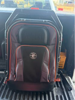 BRANDNEW KLEIN BACK PACK ON WHEELS