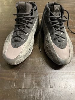 AE 1s Anthony Edward’s. Youth size 4