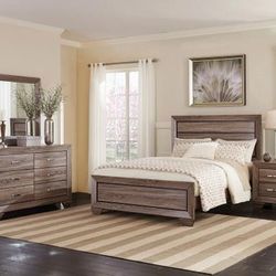 New Bedroom Set 4 PCs 