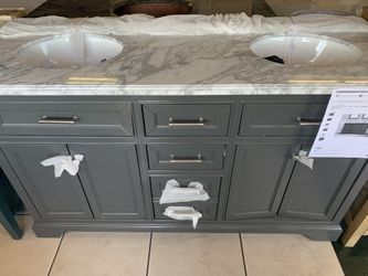 61 in Windlowe Freestanding Gray Dbl Sink Bath Vanity w/ Carrara White Marble Top
