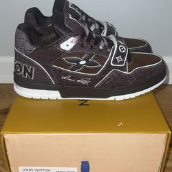 Louis Vuitton Sneakers Men’s Size 10 Brand New 