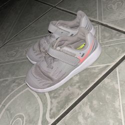 Nike Size 8C