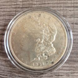 1921-D MORGAN SILVER DOLLAR 