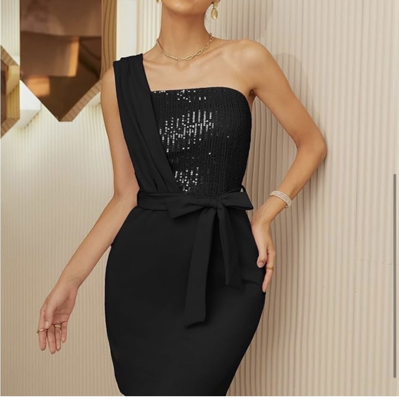 NWT Elegant Black Sequin Cocktail Dress for Women. Prom Dress.