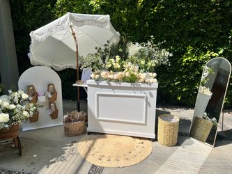 Bouquet Bar