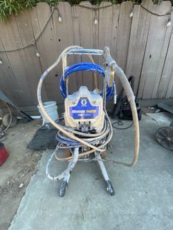 Paint spray machine
