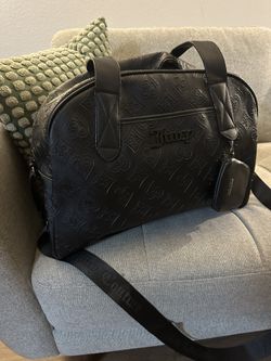 New Juicy Couture Weekend Traveler Bag