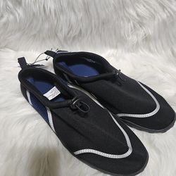 Men's aqua shoes size 9-10