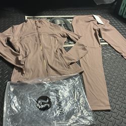 Tan lululemon set size 6 (define jacket)