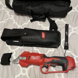 Milwaukee Pruner