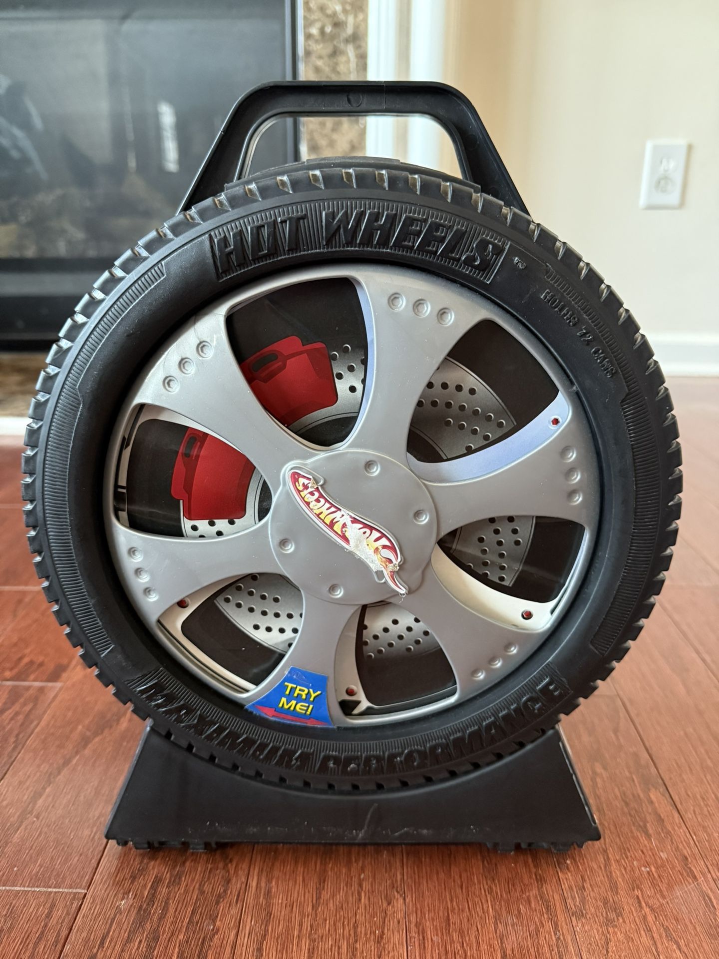 Hotwheels Carrying Case And 58 Cars